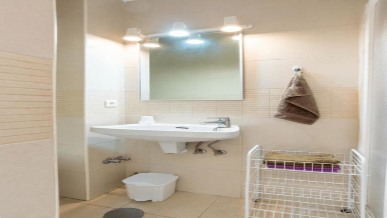 797 Holiday Rentals- Luminoso Estudio En Arroyo De La Miel เบนัลมาเดนา ภายนอก รูปภาพ