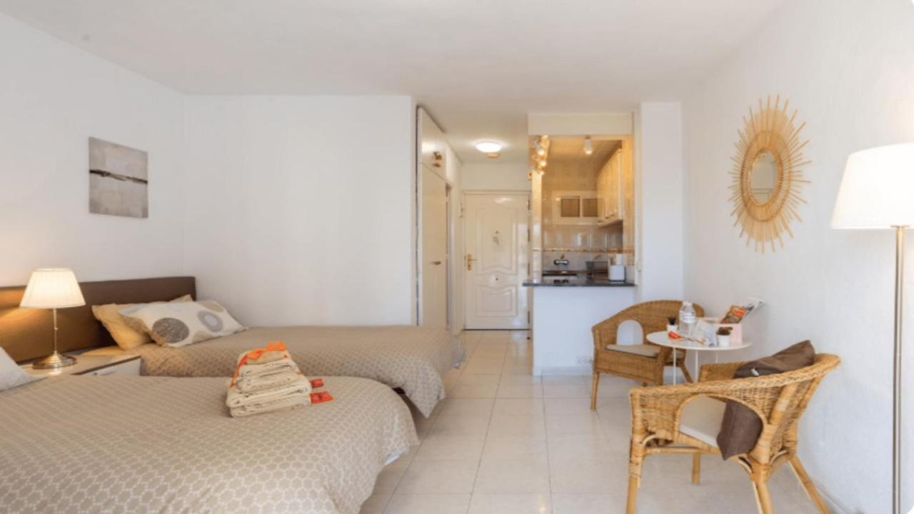 797 Holiday Rentals- Luminoso Estudio En Arroyo De La Miel เบนัลมาเดนา ภายนอก รูปภาพ