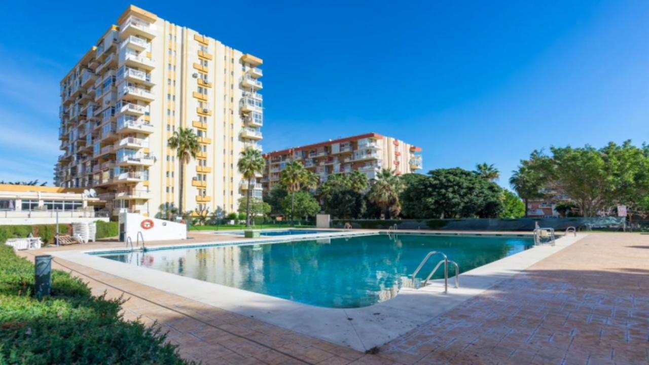 797 Holiday Rentals- Luminoso Estudio En Arroyo De La Miel เบนัลมาเดนา ภายนอก รูปภาพ